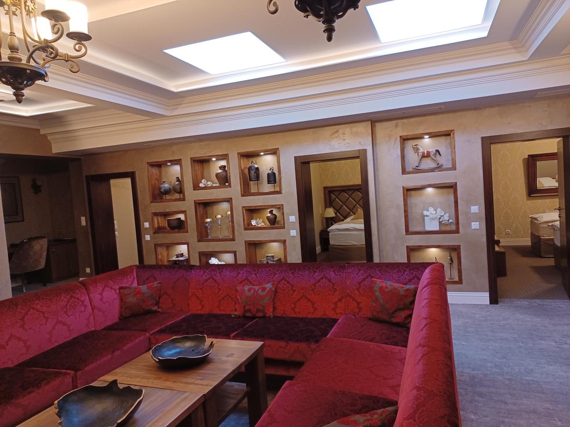 Hotel Dvorana Карлові Вари Екстер'єр фото