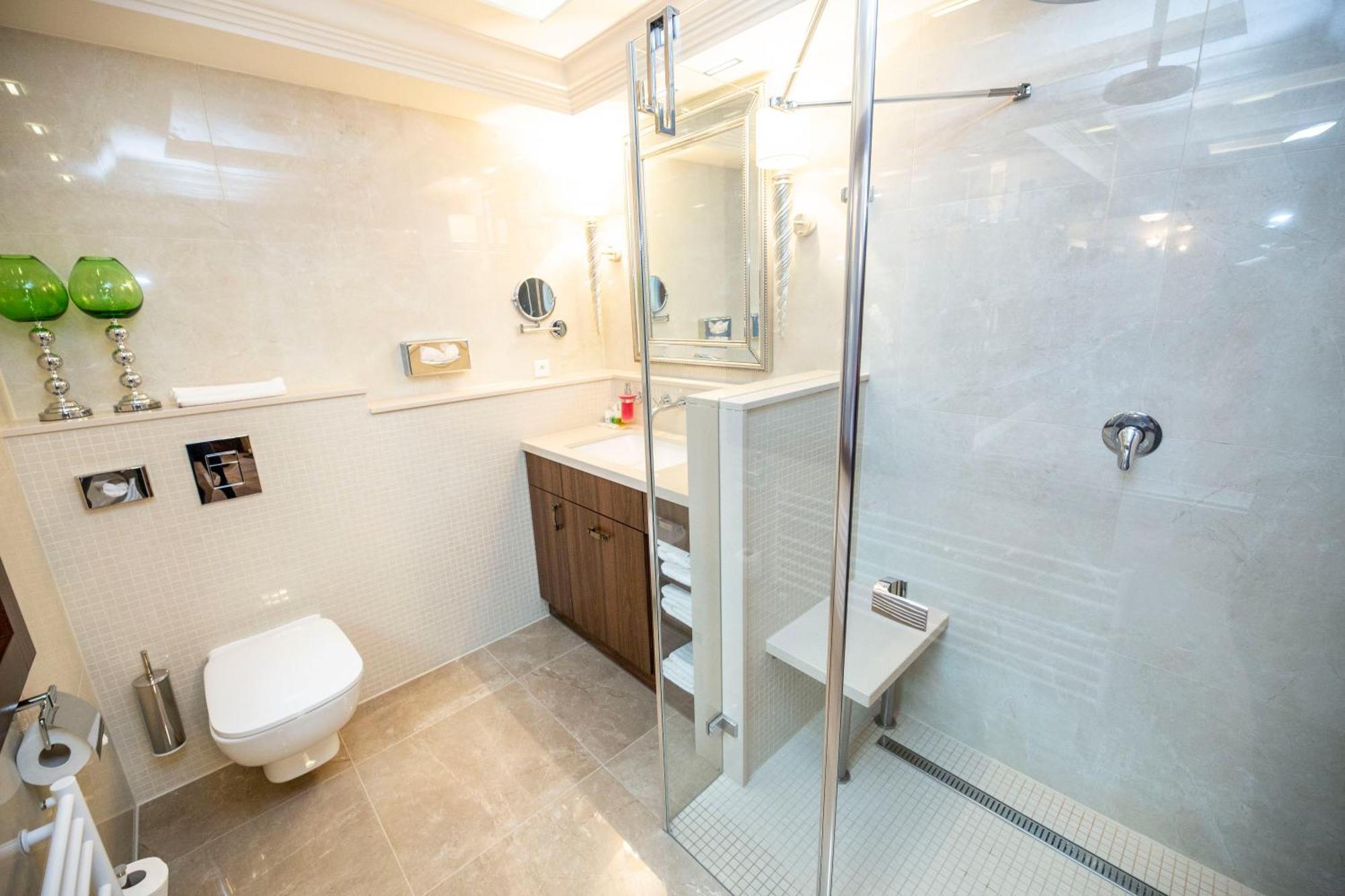 Hotel Dvorana Карлові Вари Екстер'єр фото