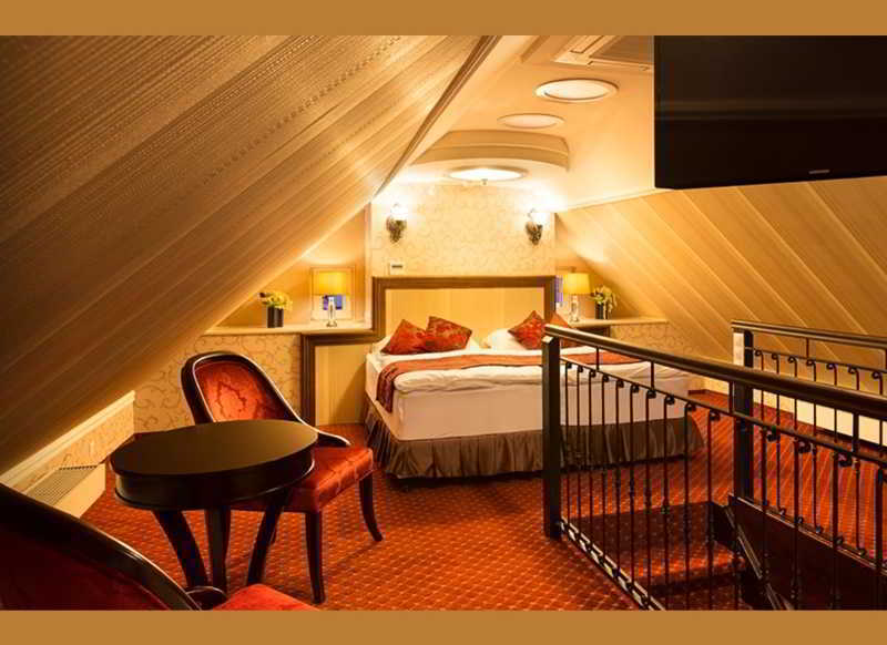 Hotel Dvorana Карлові Вари Екстер'єр фото